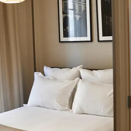 Local 101 Beaurepaire Otel 3*