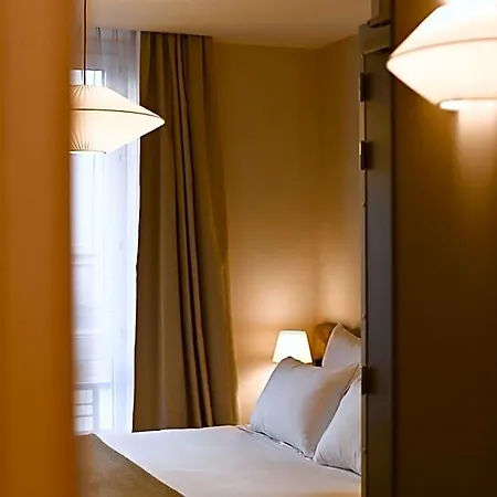 Hotel Local 101 Beaurepaire Paris